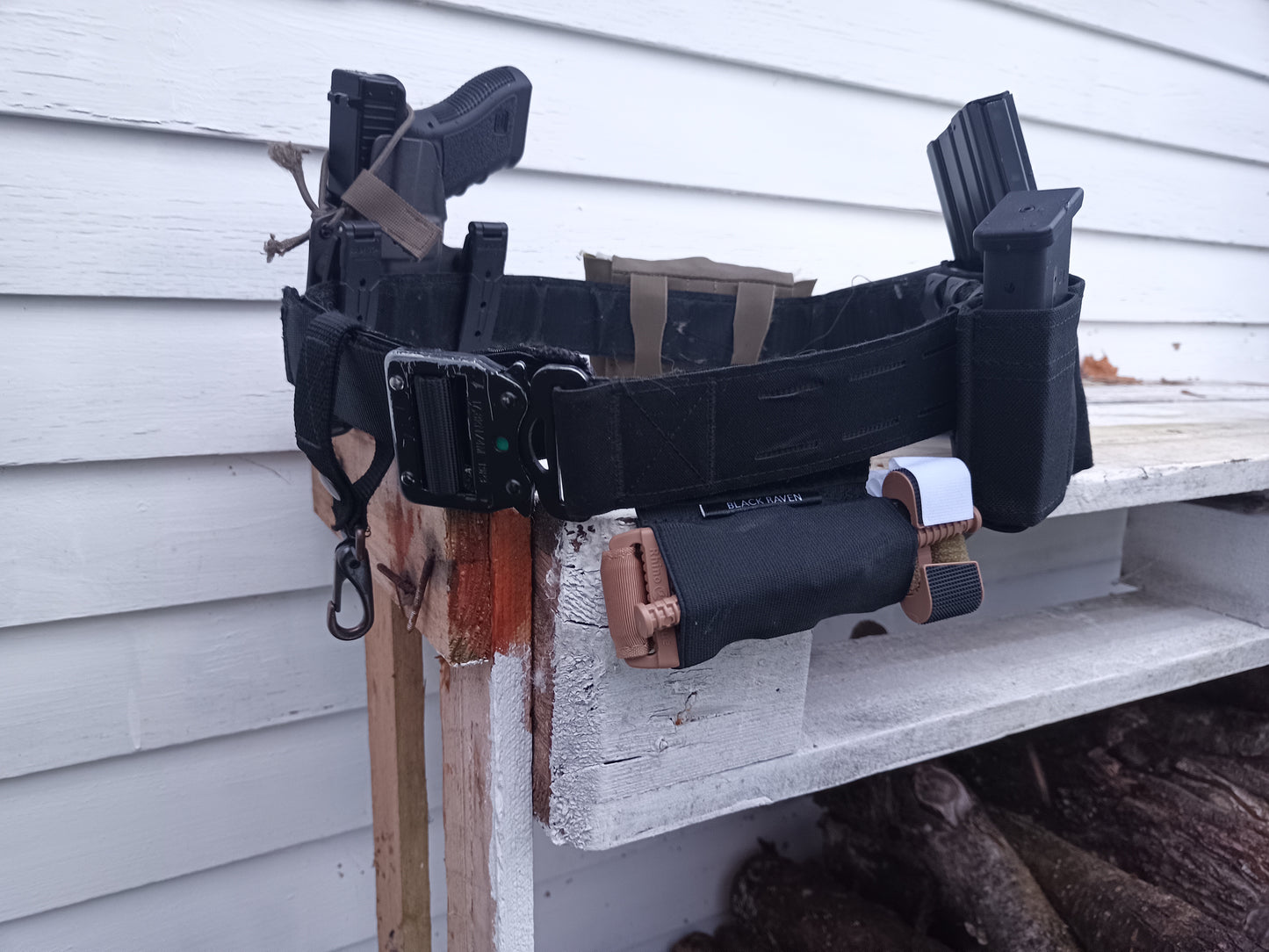 Black Raven TQ holder