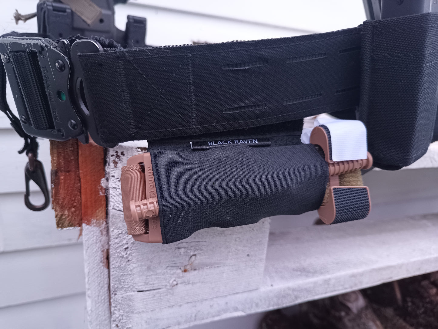 Black Raven TQ holder