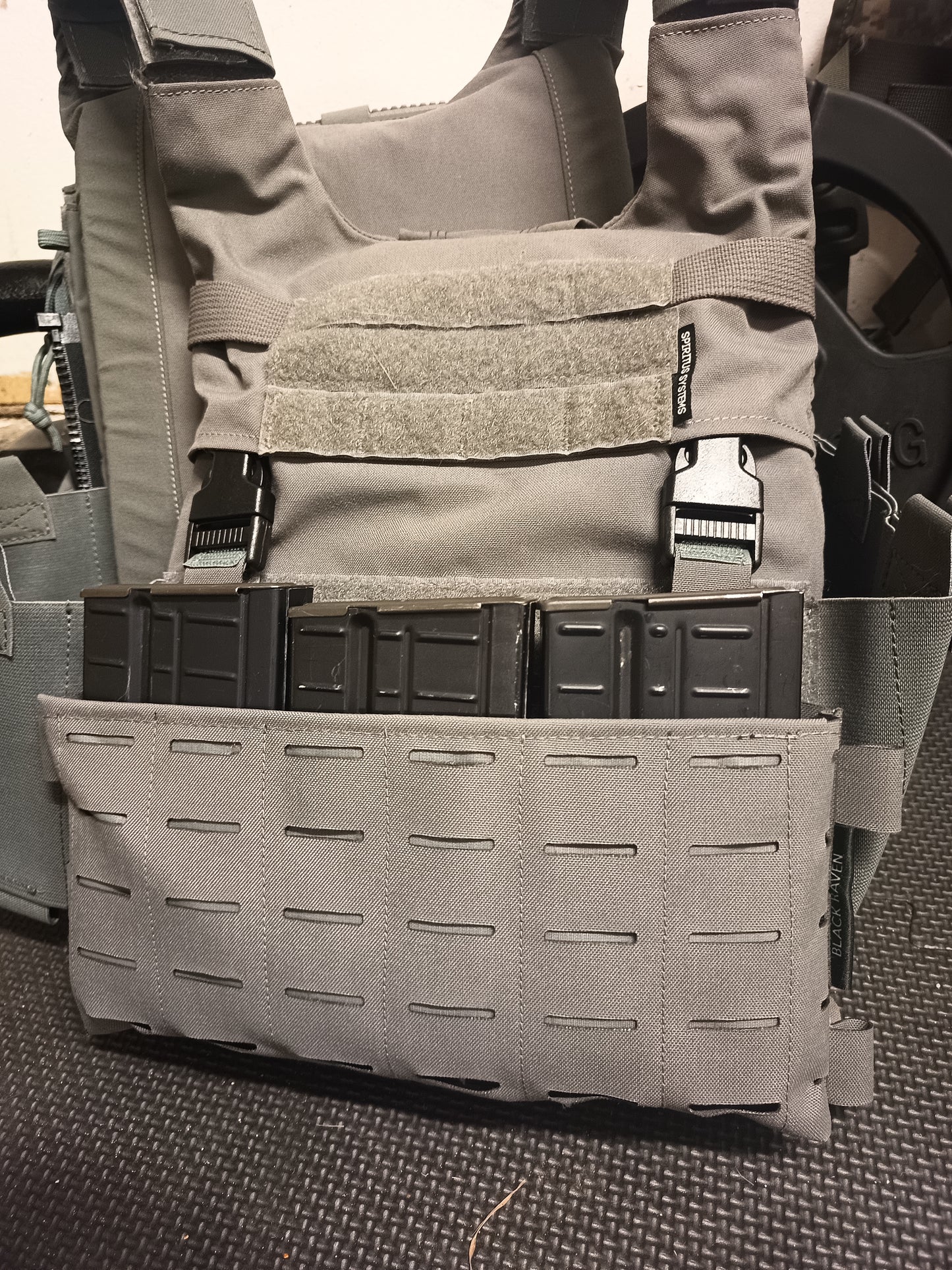 Black Raven - Easy MultiPlacard